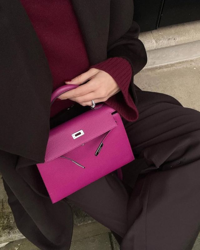 2_77b9195a-892d-4cdc-bfa4-1b86a767b407