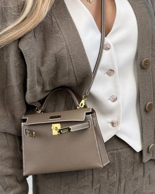 4-min_096a985a-592b-4253-9d41-ae9ee4006be2